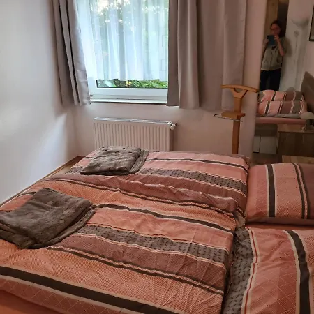 Fellnasen Wg 2 Krefeld